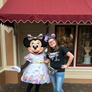 Meet your Posher, Danielle